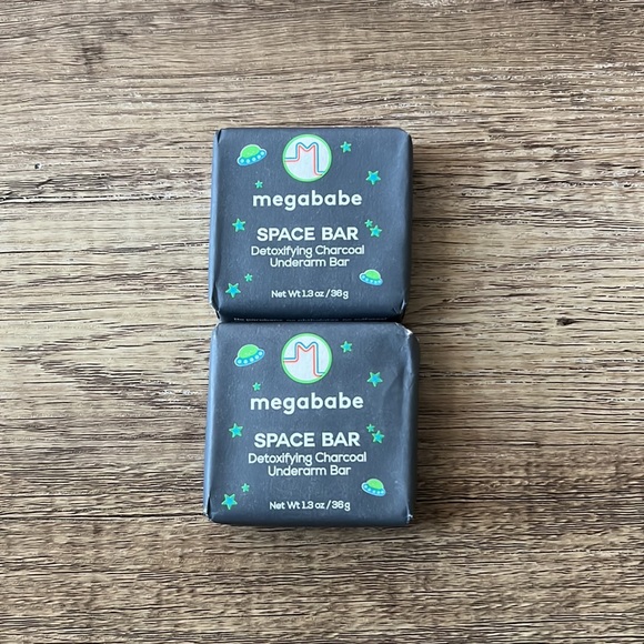 Ulta Beauty Bath & Body 525 Megababe Space Bar Detoxifying Charcoal Underarm Bar Sample